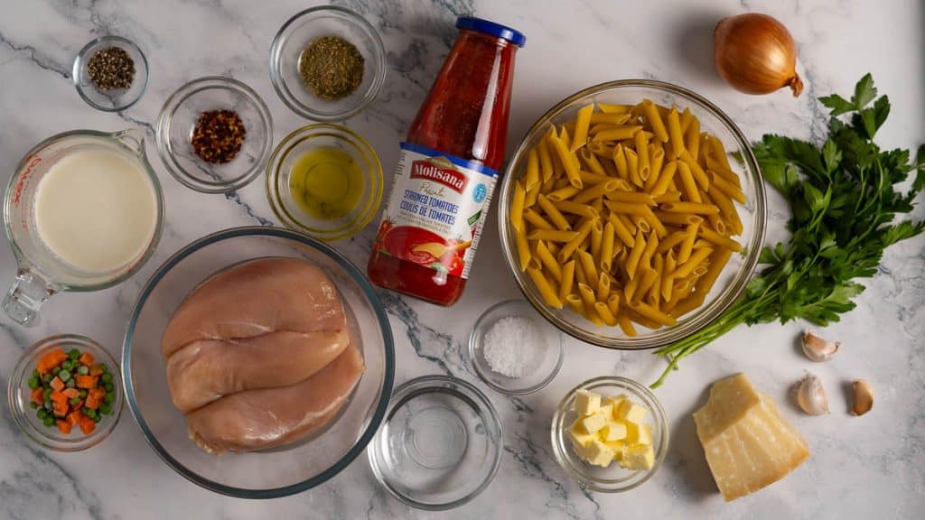 Ingredients for Chicken Penne Alla Vodka